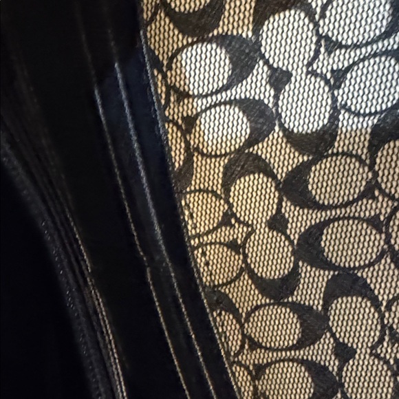 Coach Black Leather Women's Wallet - Picture 4 of 6